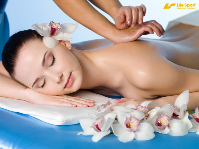 Cách massage lưng giảm nhức mỏi tại nhà hiệu quả