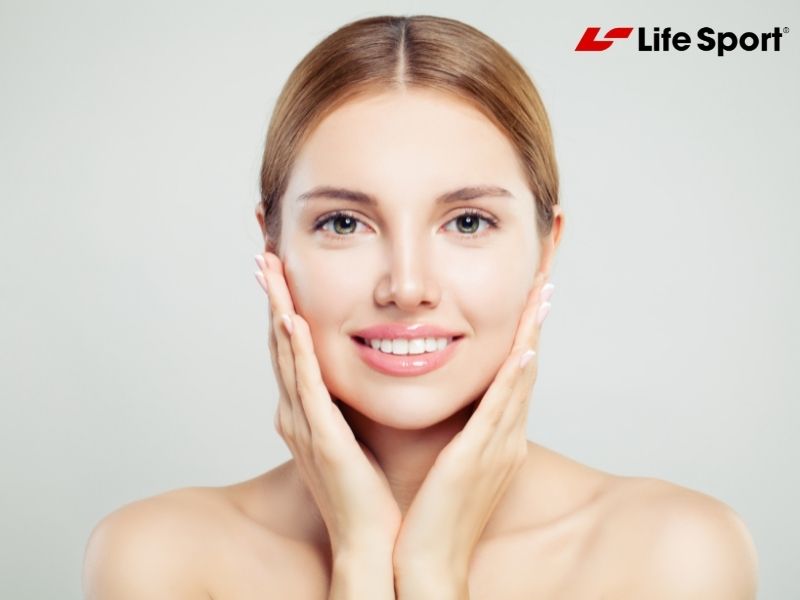 Bí quyết làm trắng da bằng rau diếp cá