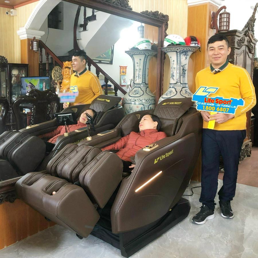 Lifesport Giao Ghế Massage LS-369 Cho Chị Huệ Tại Nam Định