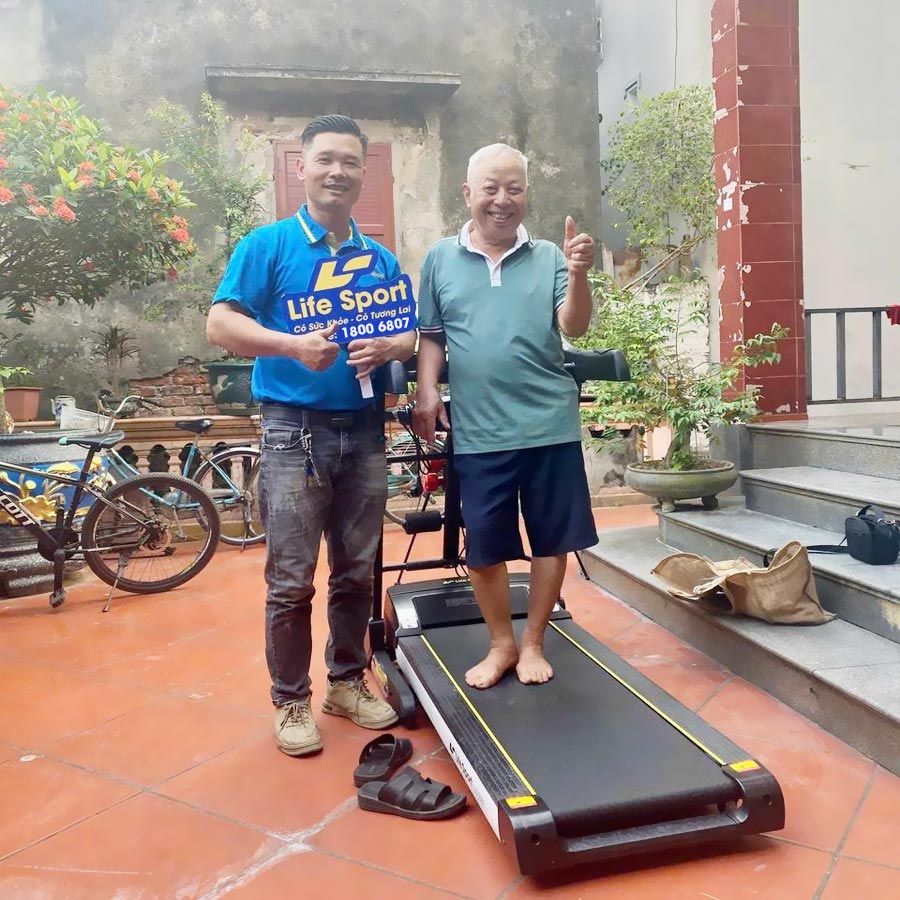 Chú Minh Ở TP Hồ Chí Minh Mua Máy Chạy Bộ Lifesport LS-3000 