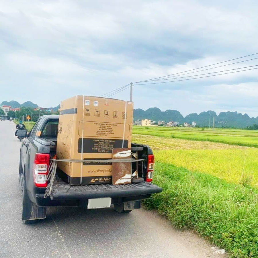 Chị Trang Ở Bến Tre Mua Ghế Massage Lifepsort LS-359 Tặng Ba 