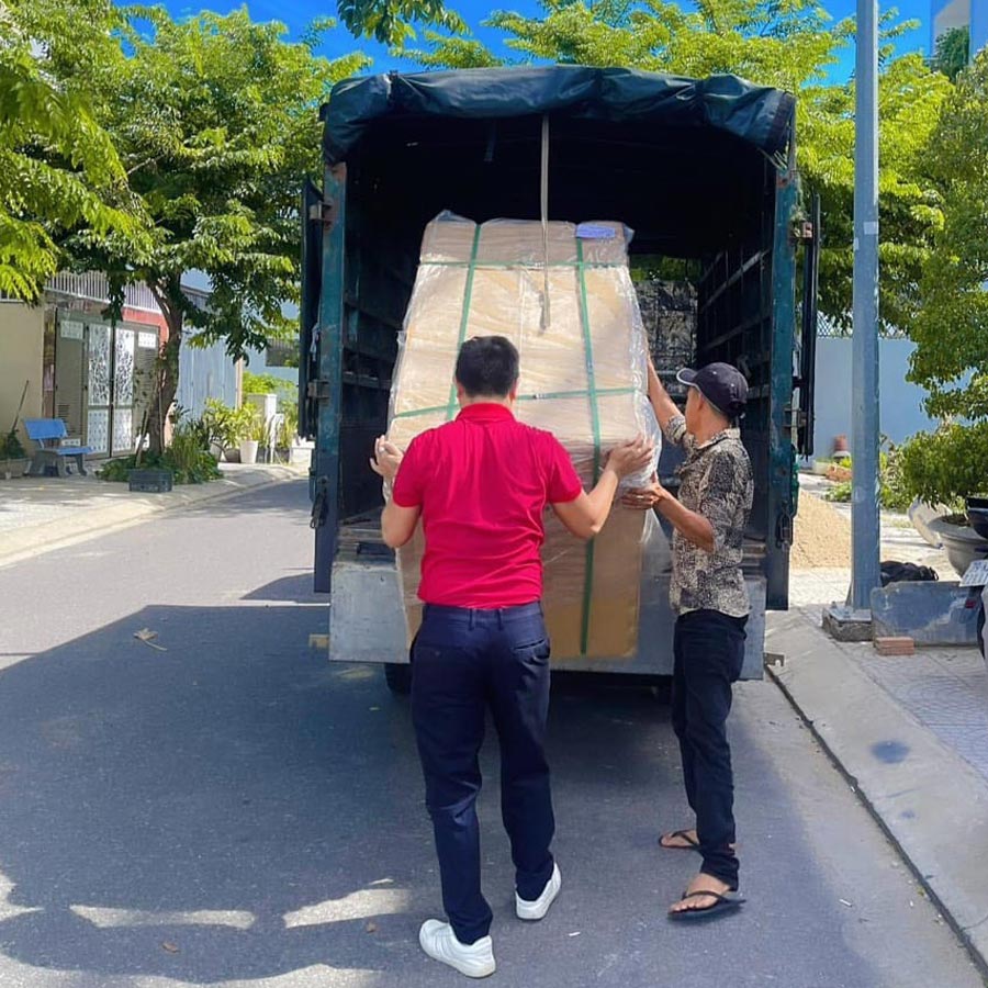 Chị Như Ở Bình Dương Mua Ghế Massage Lifesport LS-339 Tặng Bà 