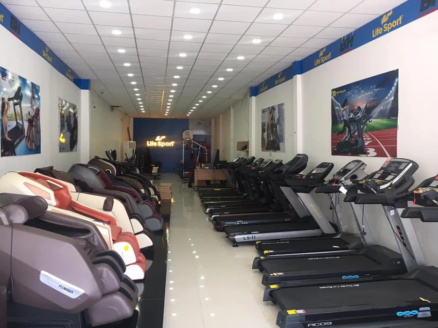 Showroom giàn tạ Hồ Chí Minh Tân Bình