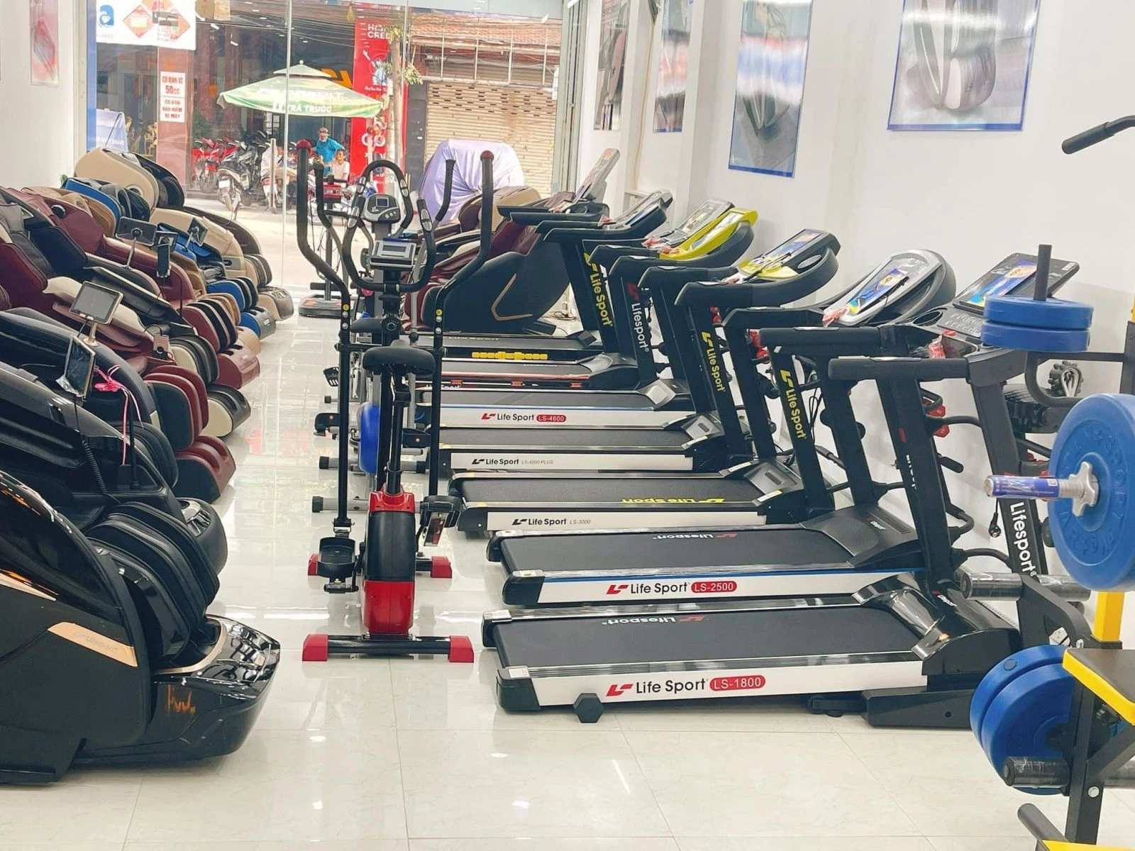 Xe đạp tập giá rẻ tại Kontum