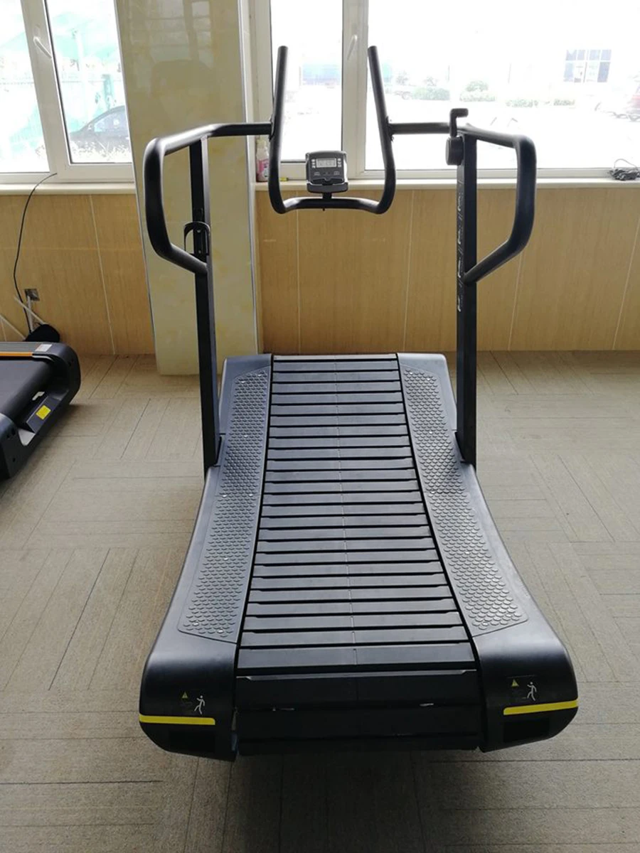 Máy chạy bộ cơ phù hợp luyện tập