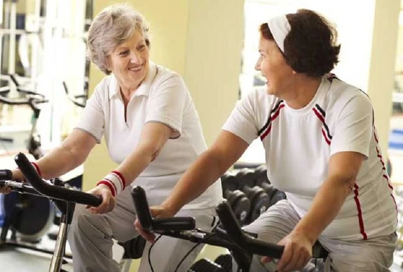 Đối tượng nào nên sử dụng xe đạp tập thể dục