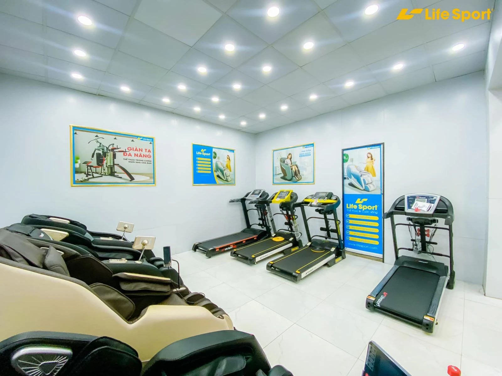 Máy chạy bộ đa năng