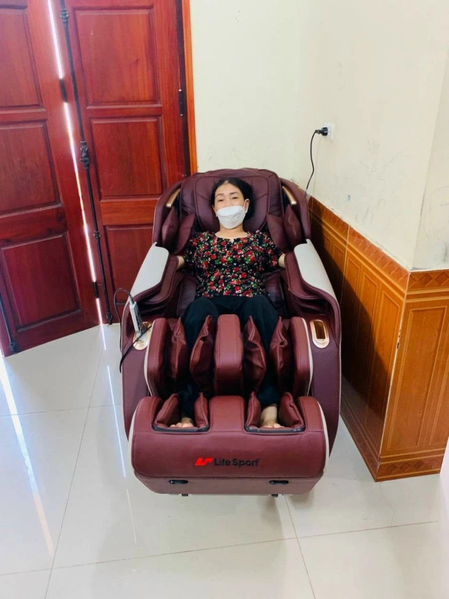 Chọn ghế mát xa nhiều chương trình tự động