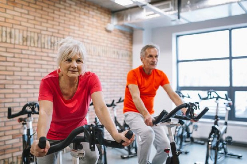 Top 3 xe đạp tập thể dục cho người già bền bỉ, tiết kiệm, hiệu quả cao