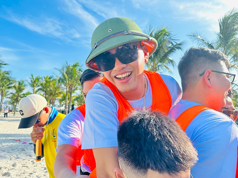 Chới là phải hết mình