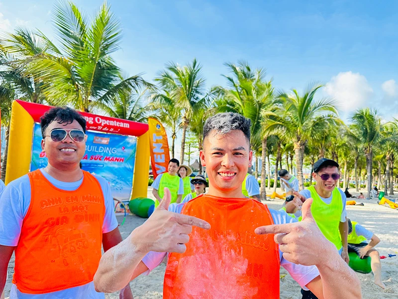 Những nụ cười luôn hé trên môi