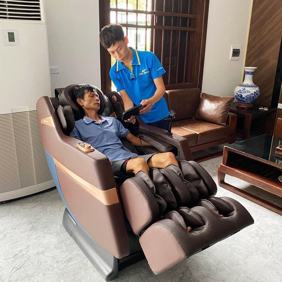 Chú Chính Ở Ninh Xá – Bắc Ninh Đã Chọn Ghế Massage Lifesport LS-288