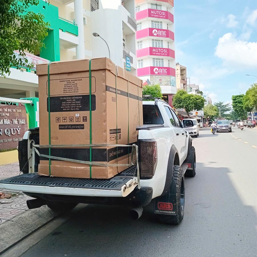 Giao Ghế Massage Cho Anh Hoàng Ở TP. Hồ Chí Minh 